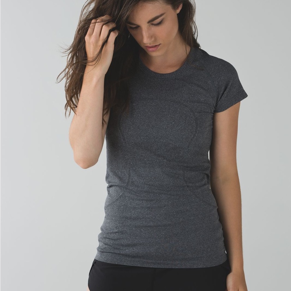 LULULEMON Swiftly Tech Short-Sleeve Shirt 2.0 dark gray